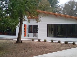 270 E Sands St, Pentwater, MI 49449