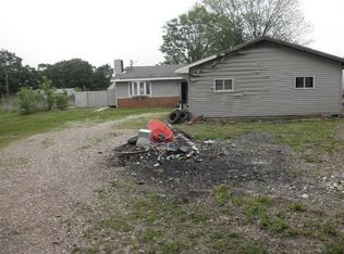 1508 Spring Bay Rd, East Peoria, IL 61611