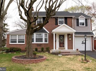 1919 Silver Ave, Abington, PA 19001