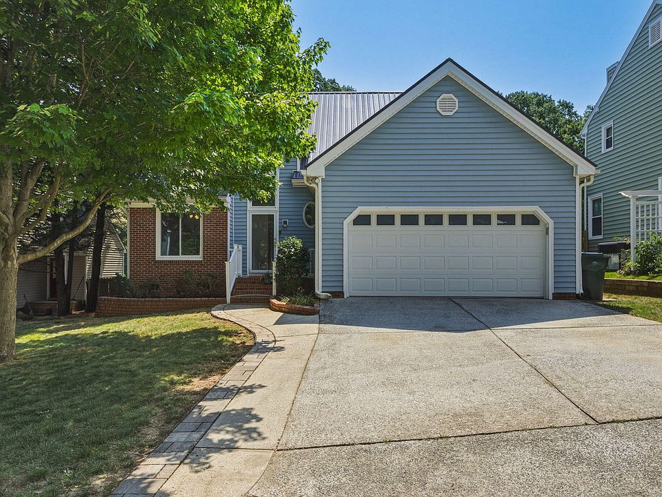 1st image of 107 Cambrian Way