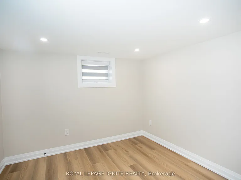 38 Parent Ave #BASEMENT — Photo 7
