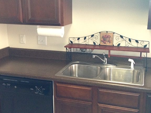 4th image of 855 Kanatak Ln
