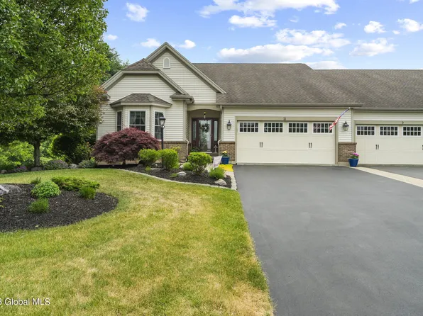 11 Meldon Court, Mechanicville, NY 12118