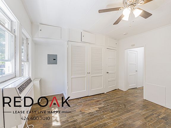 5th image of 1559 N Hill Ave APT 11