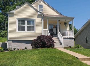 2219 Dixon St, Ashland, KY 41101