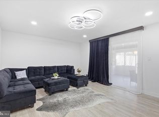 16 Daimler Dr Unit 62, Capitol Heights, MD