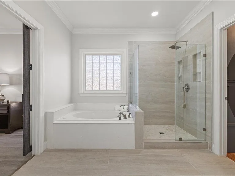 8704 Balbirnie Ct — Photo 19