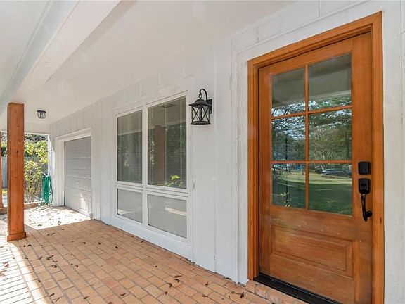 2nd image of 4082 Dawson Dr