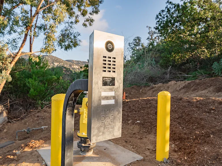 Twin Oaks Valley Rd — Photo 35