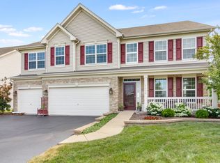 1306 Riverview Ln, Bolingbrook, IL 60490