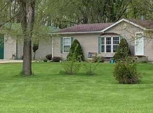 2225 Cunningham Rd, Dunkerton, IA 50626