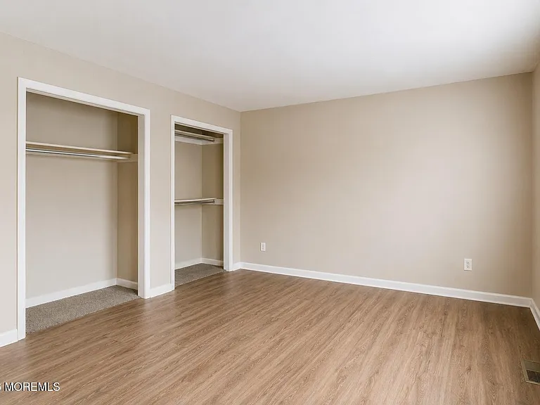 610A N Victoria Ave #1 — Photo 15