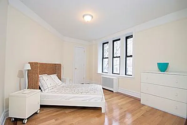 Sold by Citi Habitats | media 14