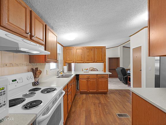 5th image of 3880 Pea Vine Rd