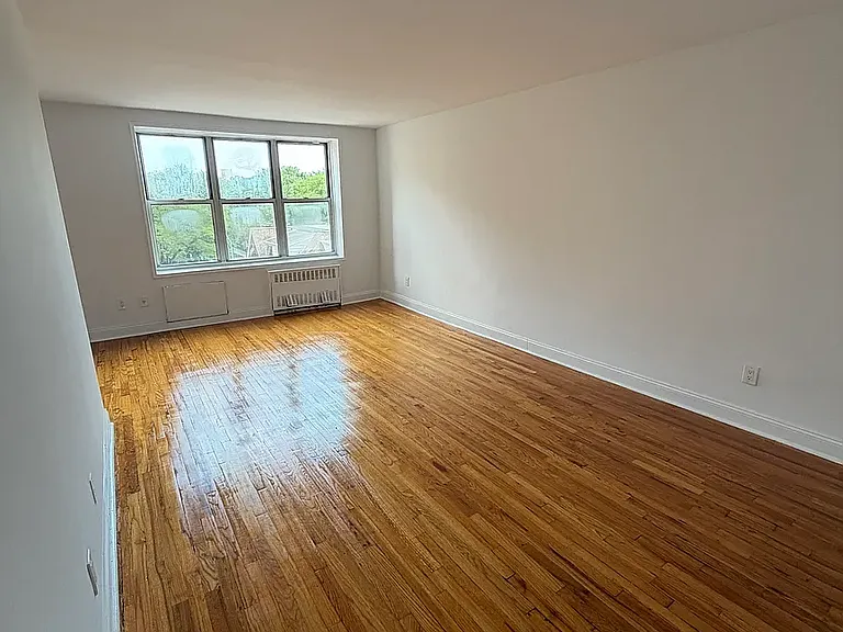 111-14 76th Ave #412 — Photo 7