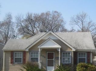 528 Arbor Dr, Round Lake Park, IL