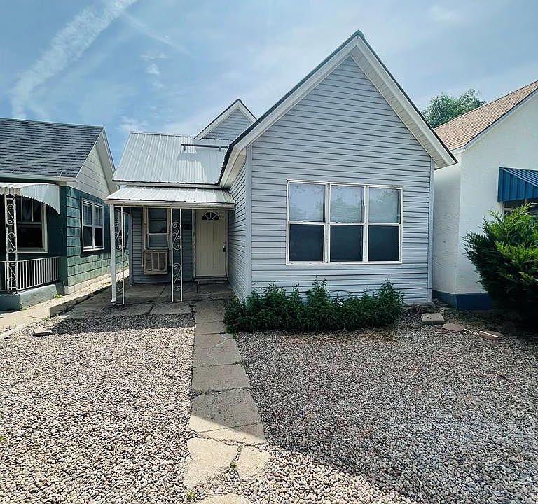 1st image of 934 E Abriendo Ave