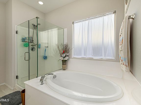 4th image of 5637 W HERITAGE Way