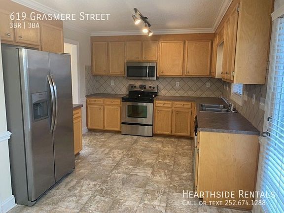 4th image of 619 Grasmere St