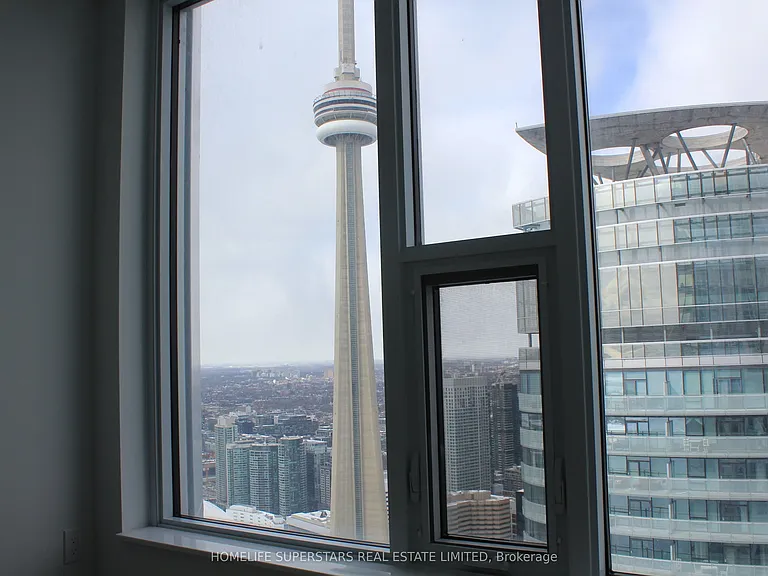 10 York St #6212 — Photo 15
