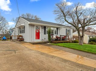 210 Baker Avenue Ext, Groton, CT 06340
