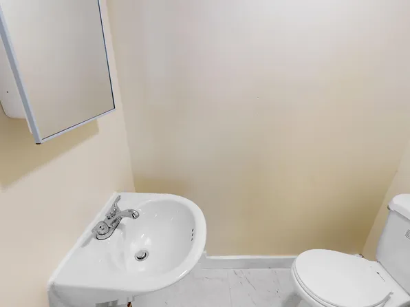 59 Armandine St #1, Dorchester Center, MA 02124