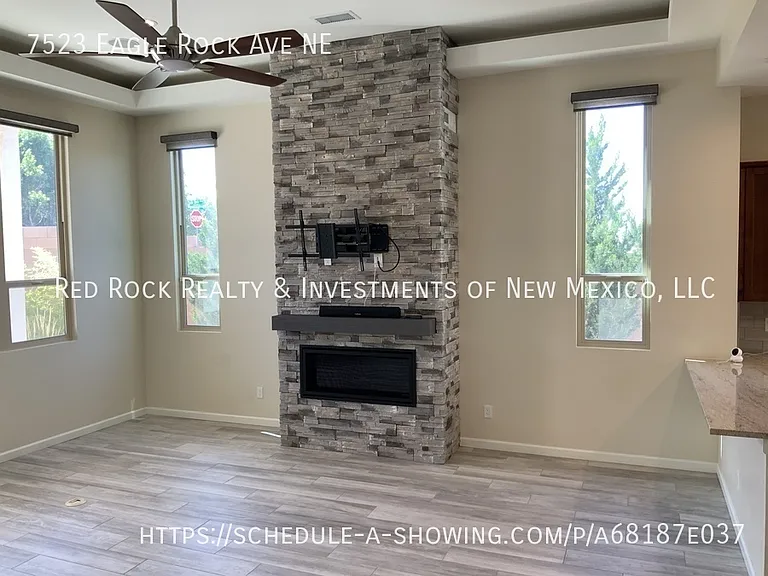 7523 Eagle Rock Ave NE — Photo 4