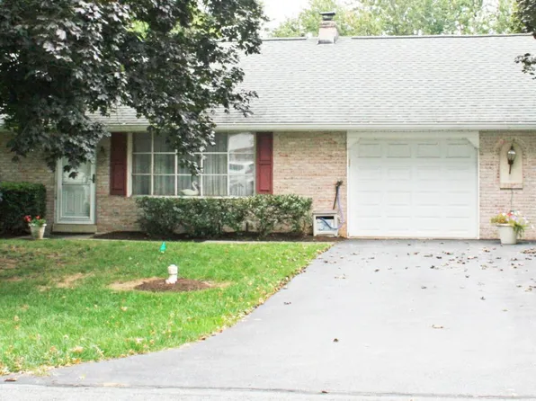 914 May Rd, Lititz, PA 17543