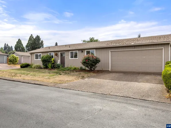947 Genie St SE, Salem, OR 97306