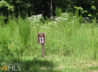 6 S Laceola Rd, Cleveland, GA 30528