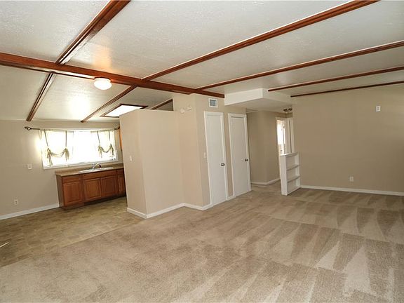 3rd image of 7409 Patrician Pl