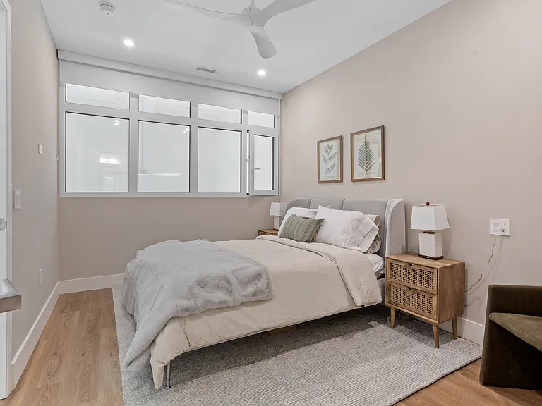 The Roe at Manayunk Apartments and Townhomes — Photo 78