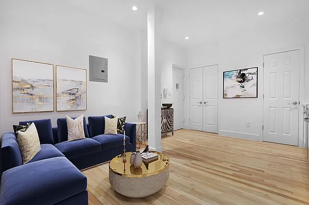 Rented by Compass | media 38