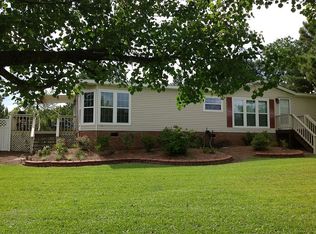 135 Strickland Rd, Smithfield, NC 27577