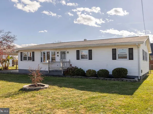 126 Plainfield Dr, Winchester, VA 22602