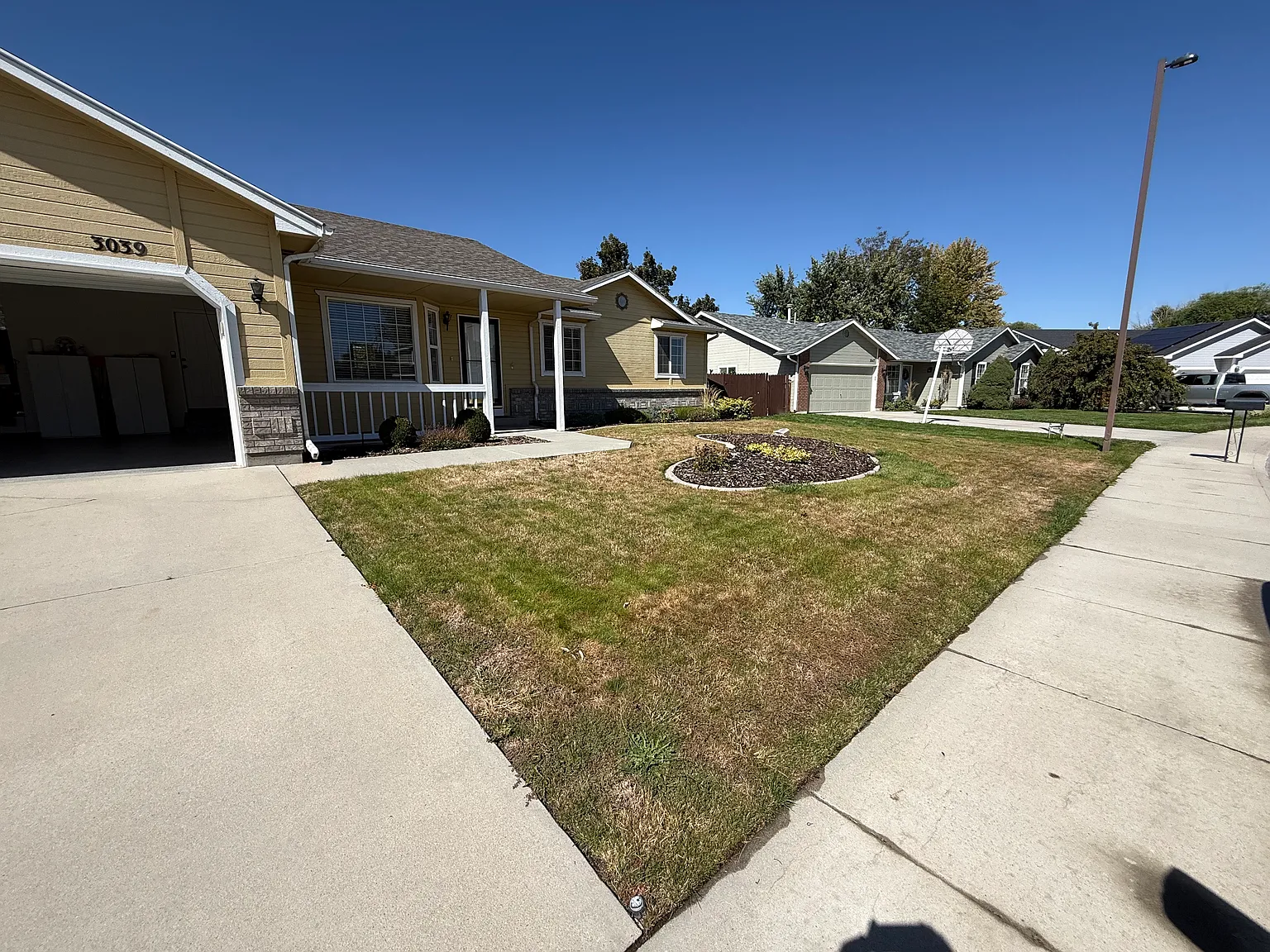 3 bed, 1488 sqft, $2,475 — Photo 2