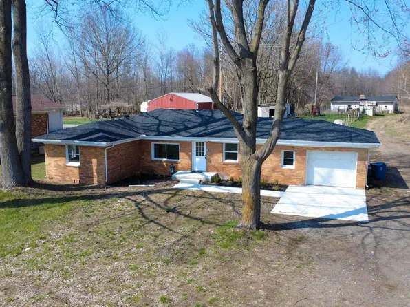 5424 Oakville Waltz Rd, Belleville, MI 48164