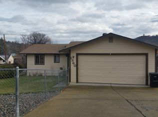 1360 Nugget Way, Yreka, CA 96097