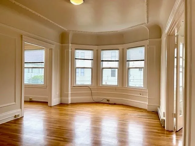 1695 Filbert St #6 — Photo 3