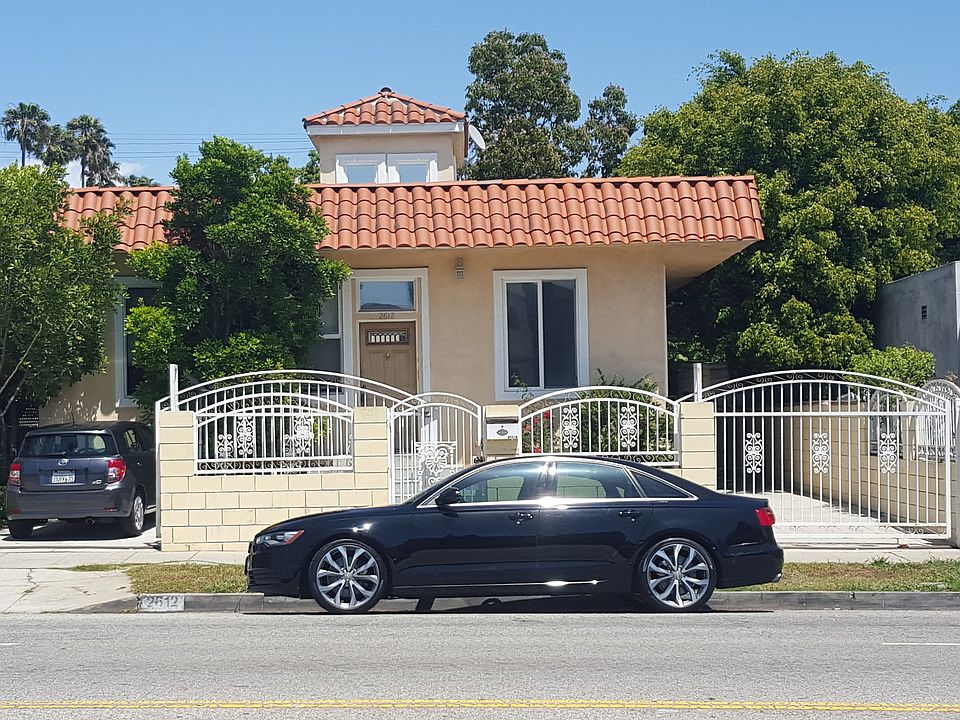 2nd image of 2612 S Sepulveda Blvd