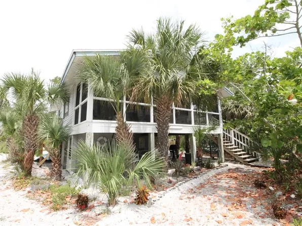 9352 Little Gasparilla Is, Placida, FL 33946