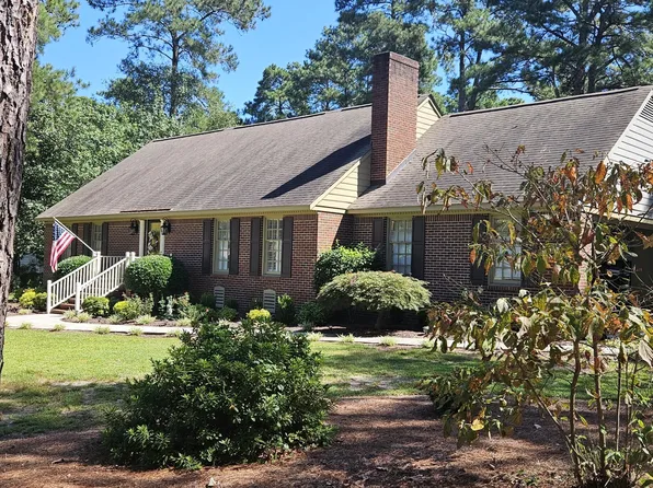 105 Reynard Path, Clinton, NC 28328