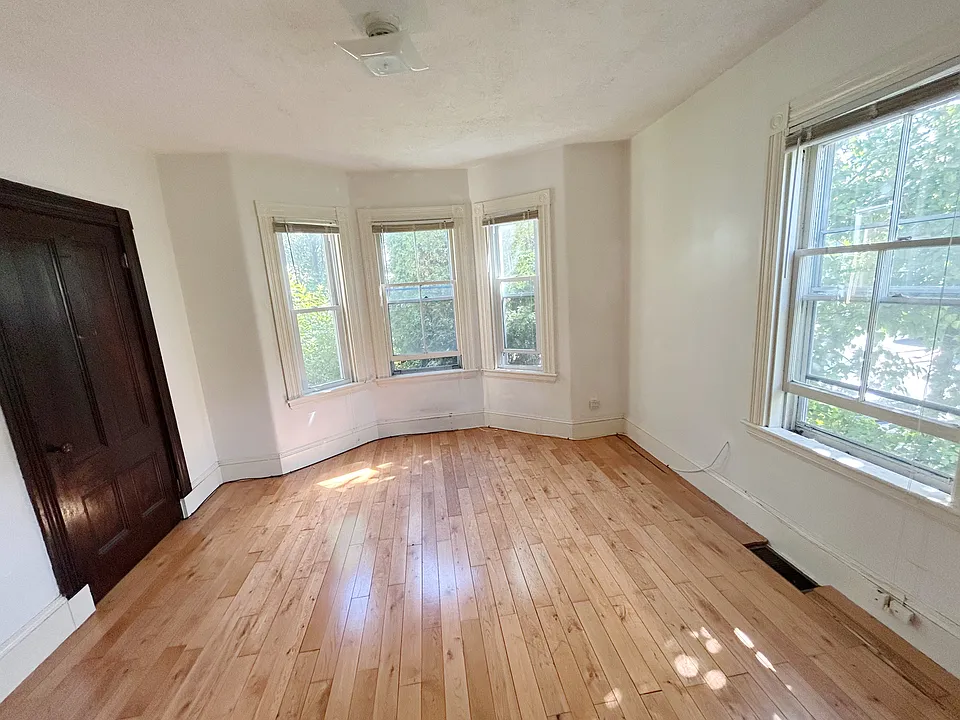 11 Appian Way