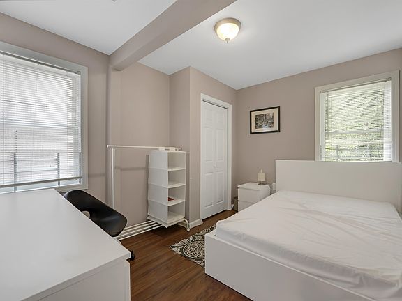 5th image of 20 Gardner Ave #2