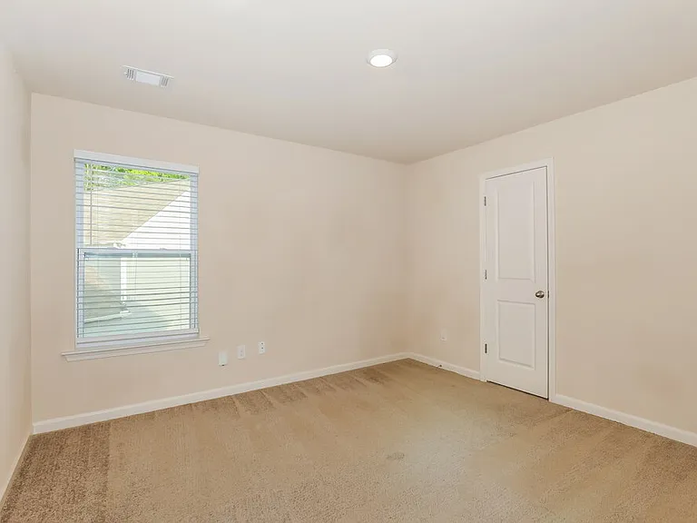 704 Plow Point — Photo 14
