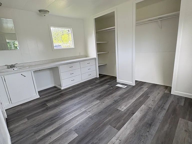 2997 N Heller Rd #5 — Photo 2
