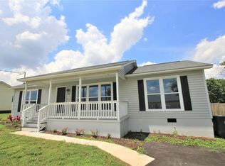 538 Loveless Rd, Hazel Green, AL 35750