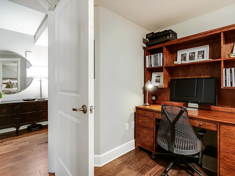 27 Library St NE #501 — Photo 16