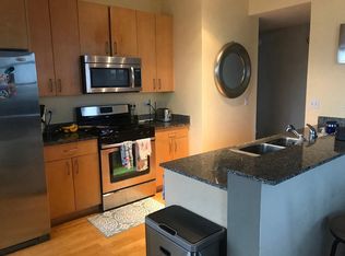 1546 N Orleans St APT 502, Chicago, IL 60610