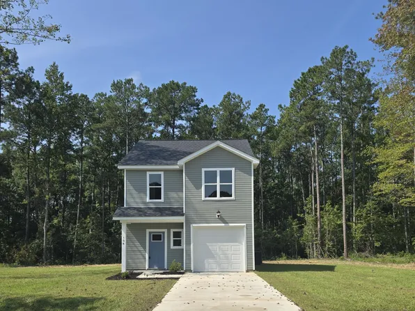 104 Palm Circle, Havelock, NC 28532